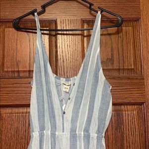 BRAND NEW BILLABONG JUMPSUIT!